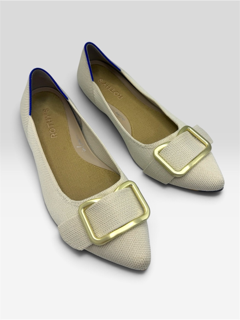 Rothy's “The Emblem Point II” Pointed flats gold hardware Conch colorway Size 8